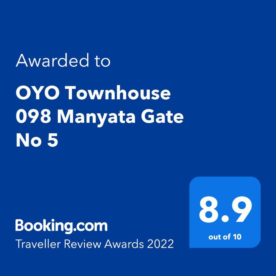 Oyo Townhouse 098 Manyata Gate No 5 Hotell Bangalore Exteriör bild